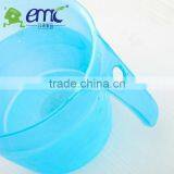 Plastic Water Scoop, With Calibration Line and Handle Plastic Water Scoop thumbnail-2