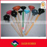 China Wholesale !!!hot Sale 4" Colored Toilet Plunger With 18" Wooden Handle thumbnail-1