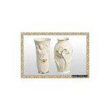 White Porcelain Vase thumbnail-1