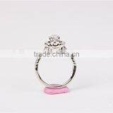 China Manufacturer Custom 925 Sterling Silver Wedding Ring Set Silver Chromium Plating thumbnail-3