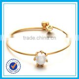 Brief style pearl bangle bracelet elegant bracelet for elderly