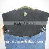 Fashion Snake Frame Clutch thumbnail-3