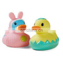 Hot Selling Eco-friendly PVC Material Giant Inflatable Fountain Rubber Baby Bath Duck Toy for Sale thumbnail-2