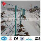 galvanized iron wire/wire mesh fence/barbed wire razor wire mesh wall spike(ISO9001)