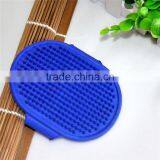 China Factory Sale Dog Pet Rubber Grooming Comb as Seen on tv thumbnail-1