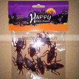 Realistic Design Halloween Insect Toy Black Plastic Cockroach thumbnail-1