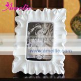 AR147 Contracted and contemporary wind white color baroque resin photo frame