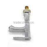 High Quality Antique Bathroom Faucet Basin Pillar Cock thumbnail-4