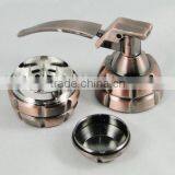 Big Grenade Shape Tobacco Grinder thumbnail-1