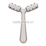 Platinum easy to use facial tools roller with 3D-fitting head
