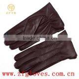 Touch-screen Leather Gloves for Man thumbnail-2