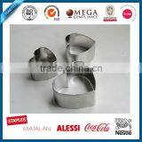 Heart-shaped Custom Cookie Cutters Set thumbnail-2