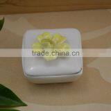 Wholesale Small Ceramic Jewel Box With Flower Shape Design thumbnail-2