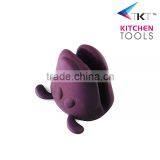 Dog Head Shaped Silicone Mitt Heat Shielding Gloves Oven Protection Mitt thumbnail-1