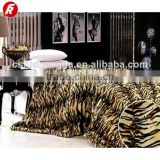alibaba china 100% polyester luxury pv fleece animal deisgn blanket
