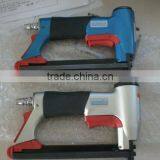 Industrial Quality 8016 Air Stapler thumbnail-1