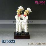 New Decorative Polyresin Chef Figures Napkin Ring thumbnail-1