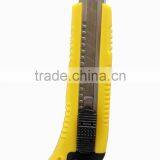 Professional Factory Utility Knife With 18mm Blade , Paper Cutting Knife thumbnail-1