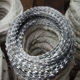 Galvanized Razor Wire Coils With Loops Dia 600 mm Used On Ships For Anti-piracy