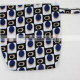 Free Sample Two Pockets Printed Patterns Cloth Diaper Wetbag for Baby Snap Handle Mummy Bag thumbnail-3