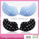 Hot Women Nude Sexy Invisible Silicone Free Strapless Bra thumbnail-3