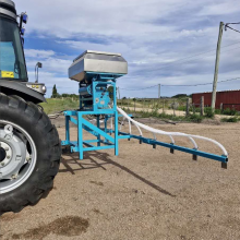 300L Pneumatic Seeder for Grass Seeds of Clover and Alfalfa thumbnail-3