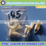 2015 Favorable price !! plastic clip manufacturer china/bumper clips/car floor mat fasteners
