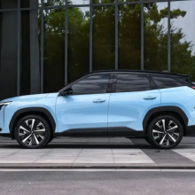 Hot Sale High Speed 2023 New Cars Geely Boyue L 1.5td 5 Seats SUV Car New Energy Car thumbnail-4