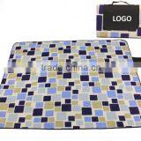 Portable Folding Roll-up Weighted Waterproof Picnic Beach Blanket Picnic Blanket Tote