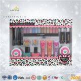 Cosmetic Kits thumbnail-1