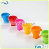 High Quality Cute Heat And Cold Resistant Silicone Water Cup With Handle thumbnail-3