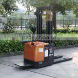 CE Certified Fully Powered Electric Pallet Stacker (CDD16) thumbnail-3