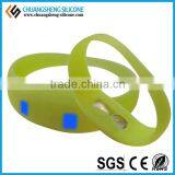 Shaking Sensing Led Light Silicon Bracelet, Led Silicon Bracelet thumbnail-3