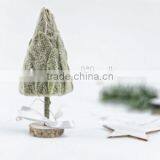 Mini Christmas Tree thumbnail-1