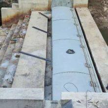 Hydraulic Steel Dam Gate Large Bottom Horizontal Axis Rotating Drive Hinge Dam River Landscape Dam Steel Gate thumbnail-4