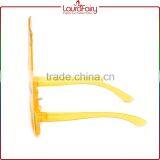 Laura Fairy Custom Logo New Design Yellow Frame Beer Bottle Shaped Party Sunglasses thumbnail-5