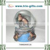 New Product Polyresin Seal Desgin Souvenirs Water Ball thumbnail-1