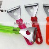 Fruit and Vegetable Peeler thumbnail-1