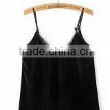 Runwaylover EY2361B Ladies Sexy Deep V-Neck Lace Crop Tops thumbnail-3