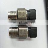 Fuel Rail Pressure Sensor 89458-60010 Q6081 02119 6 Pin Connector thumbnail-3