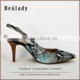 Wholesale anti-skidding embossed snakeskin leather ladies pumps shoes in china