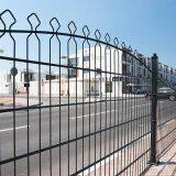 Pyramid Mesh Fence thumbnail-2