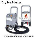 HL 500 , 5 Cubic ft Portable Dry Ice Blasting Machine thumbnail-4