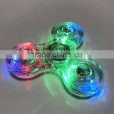 Three Leaves, Round Spinner Played by Hand thumbnail-1