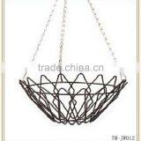 Metal Wire Flower Hanging Basket thumbnail-1