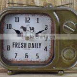 COOPER METAL TV SHAPE TABLE TOP CLOCK thumbnail-1