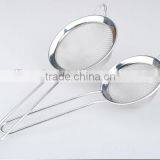 YangJiang Factory Manufacture Wholesale Stainless Steel Colander/strainer With Metal Handle