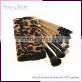 Wood Color Makeup Brush Kit 12pcs Per Set With Bag thumbnail-1