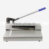 Table Small Hand Iron Sheet Guillotine Cutter Machine