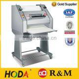 Baguette Moulder/Shaping Croissant Machine/Rolling Dough Moulder thumbnail-1